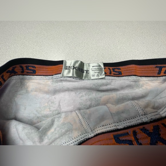 Men's 2(X)IST mens trunks Size M. - Picture 2 of 3